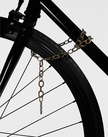 Bike Chain 3, accessories photography by Rich Begany