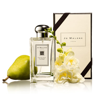 Jo Malone Pear Freesia, fragrance & skincare products photography by Rich Begany