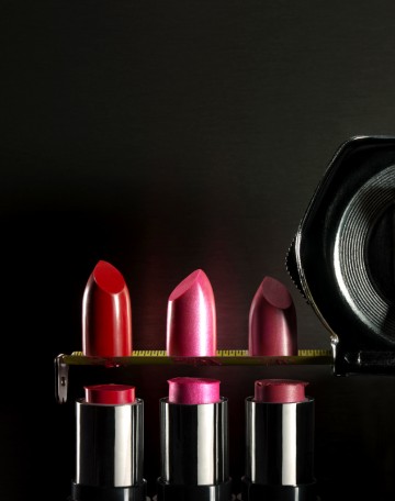 Lipstick Measuring tape - Rich Begany Photography