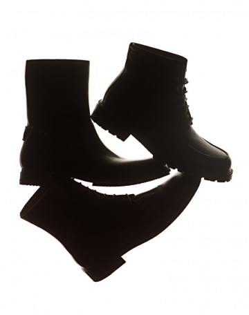 Unlit Boots, accessories photography by Rich Begany