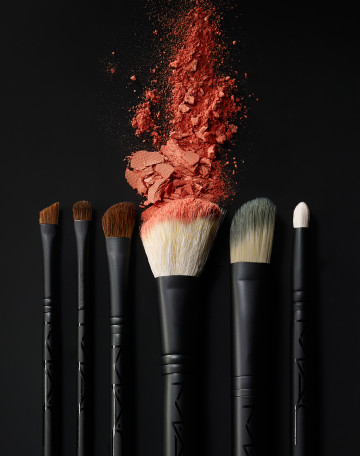MAC Brush Kit 2, cosmetic photography by Rich Begany